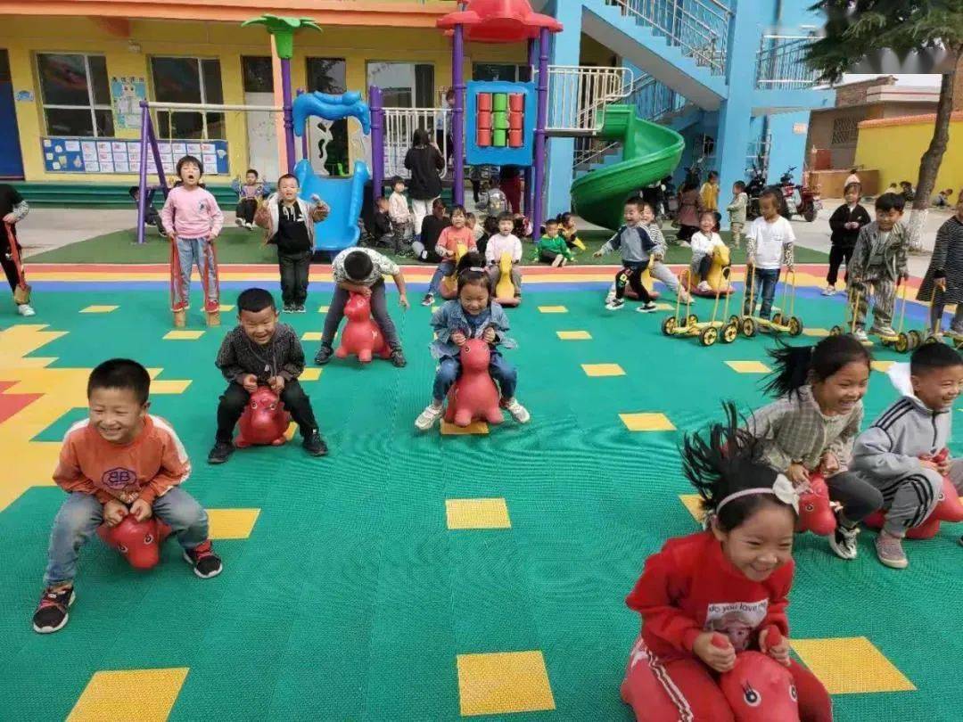 幼兒園老師強(qiáng)烈建議：天氣熱父母不要在讓小公主穿裙子